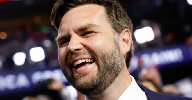 JD Vance Makes Epic Move for Packers Fans - They Gave Him a Huge Cheer for This