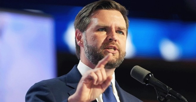 J.D. Vance Slam-Dunks on Kamala Harris, Reveals the 1 Thing America 'Just Won't Buy'